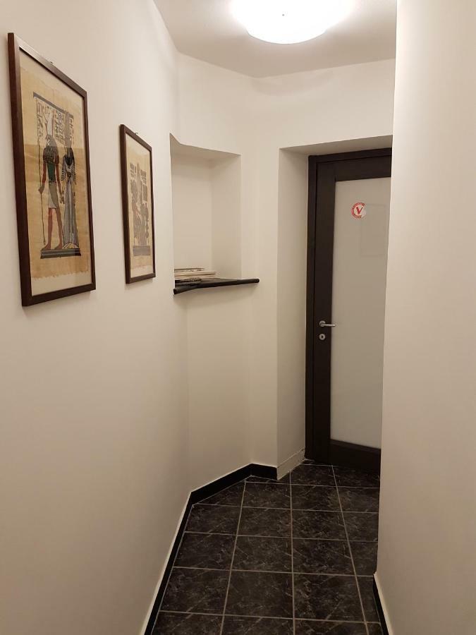 Genova Centro Da Hanna Bagian luar foto